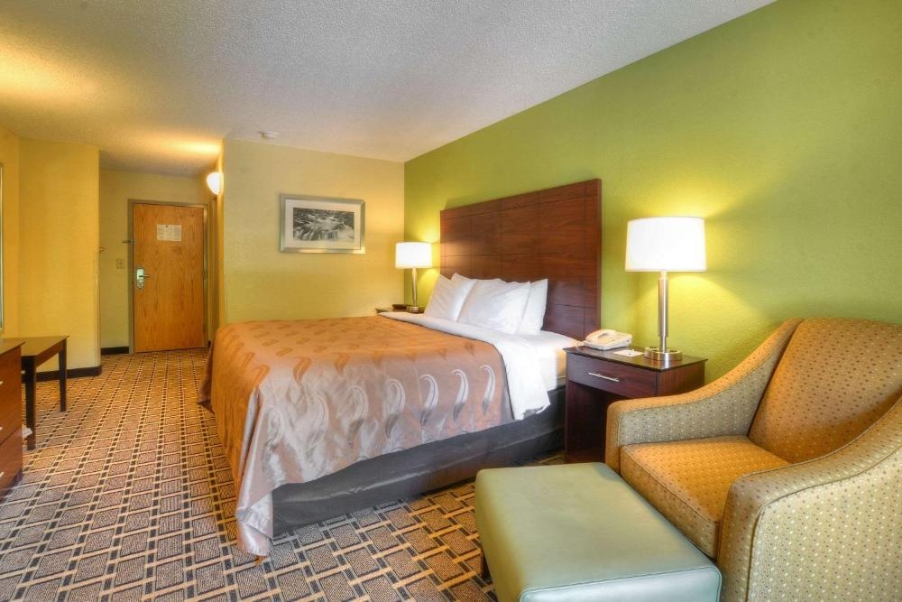 Quality Inn Imagen 24