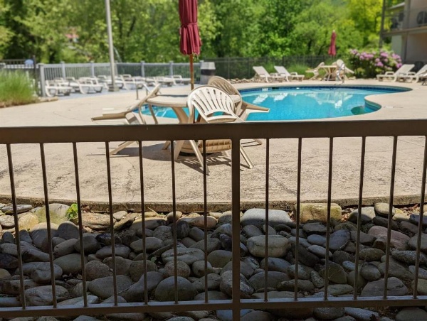 Quality Inn image 25